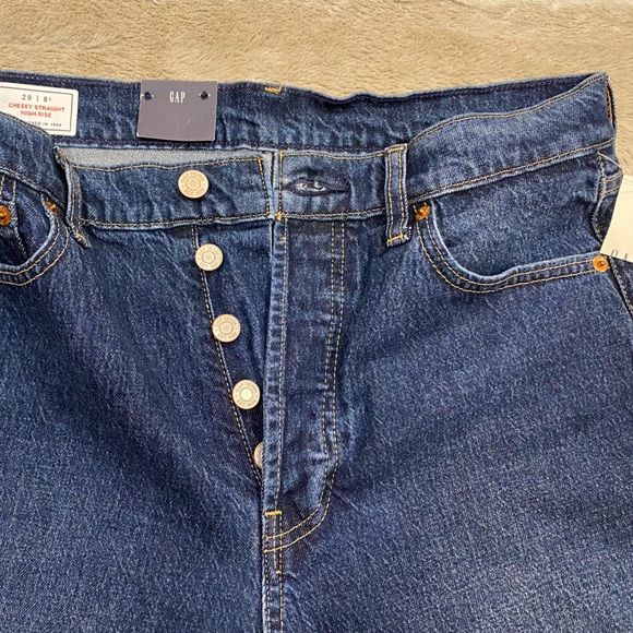 NWT Gap High Rise Cheeky Straight Jeans Size 29/8 Long - Picture 10 of 13